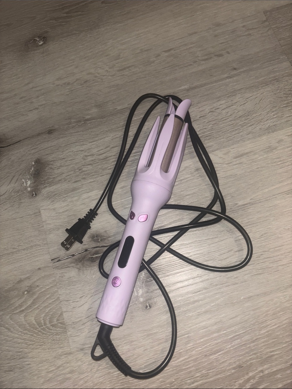 Pink Ceramic 3-Barrel Curling Wand
